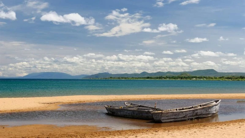 Ship capsizes in Lake Tanganyika, 10 people missing | The Guardian