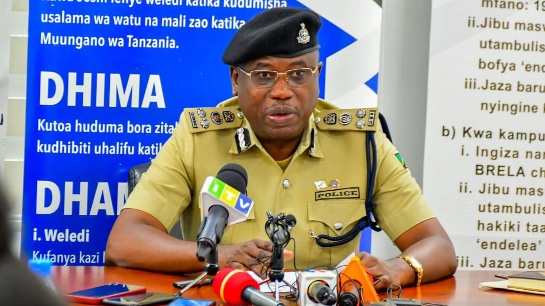 Mkuu wa Kikosi cha Usalama Barabarani, Naibu Kamishna wa Polisi Ramadhan Ng’azi.