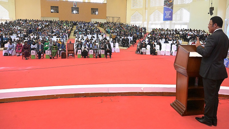 Prime Minister Kassim Majaliwa pictured in Dodoma city yesterday gracing the closing of a stakeholders’ meeting on the state of the environment in Tanzania. 