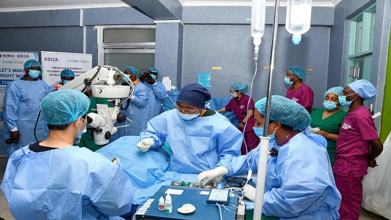 Eye surgery specialists use a 'phacoemulsifier' to perform cataract surgery through a small incision. Vision Care, in collaboration with the Korea International Cooperation Agency (KOICA), has donated two of the machines to the Muhimbili National Hospital