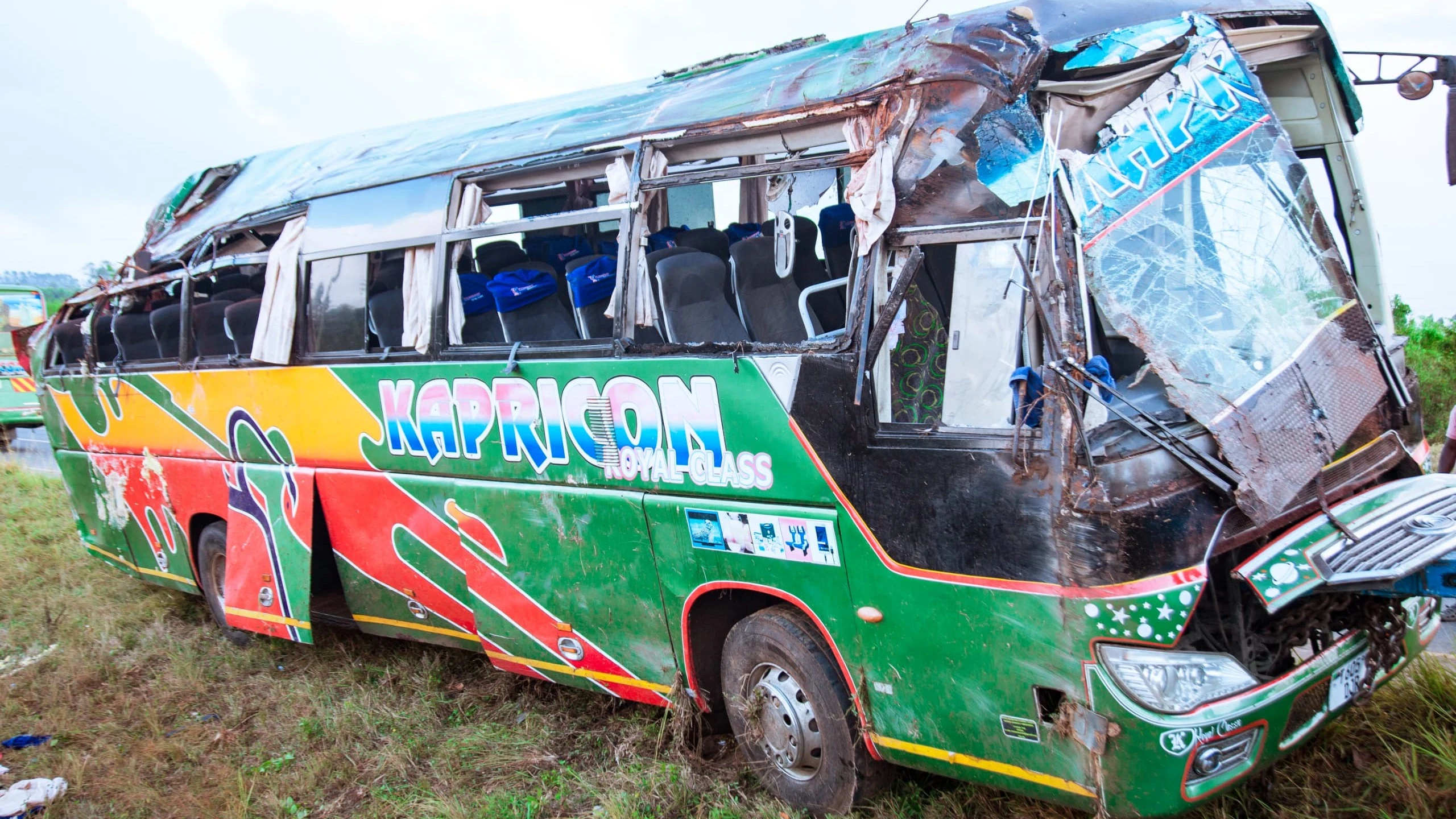 Four left dead, 15 injured as past midnight bus overturns

 