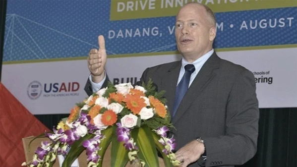 The United States Agency for International Development (USAID) Mission Director for Tanzania Craig Hart