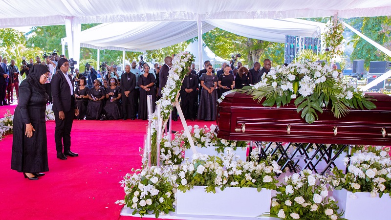 President Samia Suluhu Hassan pictured in Dar es Salaam yesterday paying her respects to Planning Commission executive secretary Lawrence Nyasebwa Mafuru (52), who died on Saturday (Nov 9) while undergoing treatment in India.