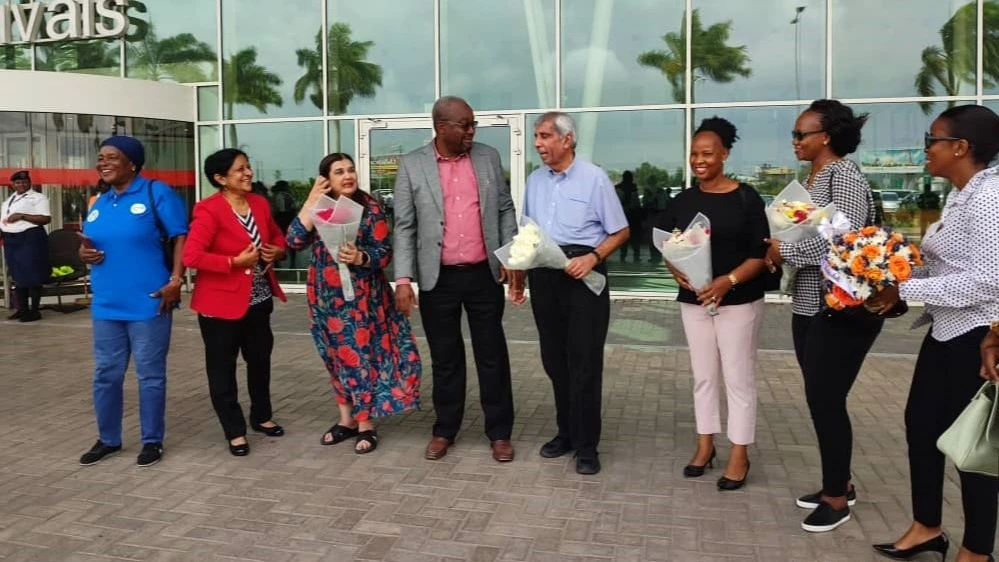 DR KAUSHIK
Prof. Kaushik Ramaiya, the recipient of the 2025 Privas Bharatiya Samman award, presented annually by the President of India, being welcomed by staff members of the Tanzania Diabetes Association (TDA) 