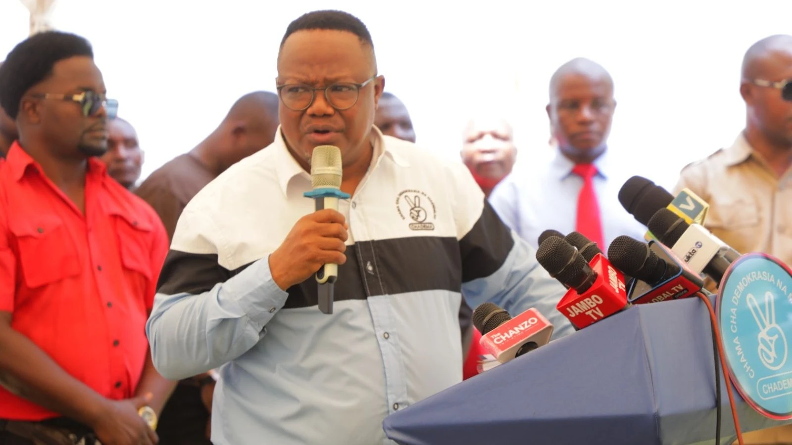 Mwenyekiti wa Chama cha Demokrasia na Maendeleo (CHADEMA), Tundu Lissu.