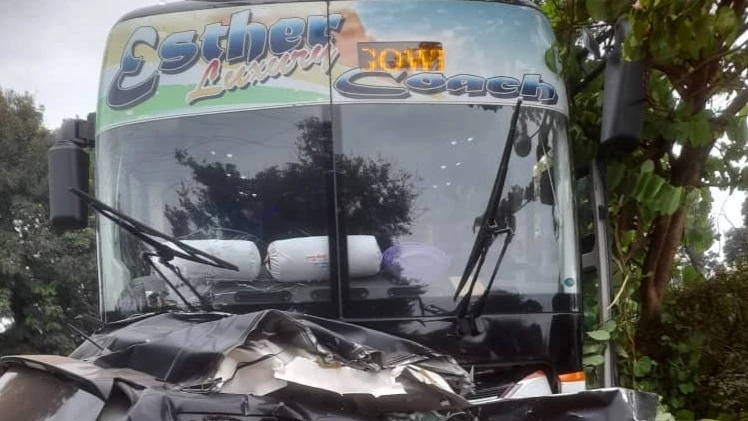 A Toyota Rav4 and an Esther Luxury bus involved in a deadly head-on collision in Kilimanjaro, leaving three people dead on February 1, 2025.